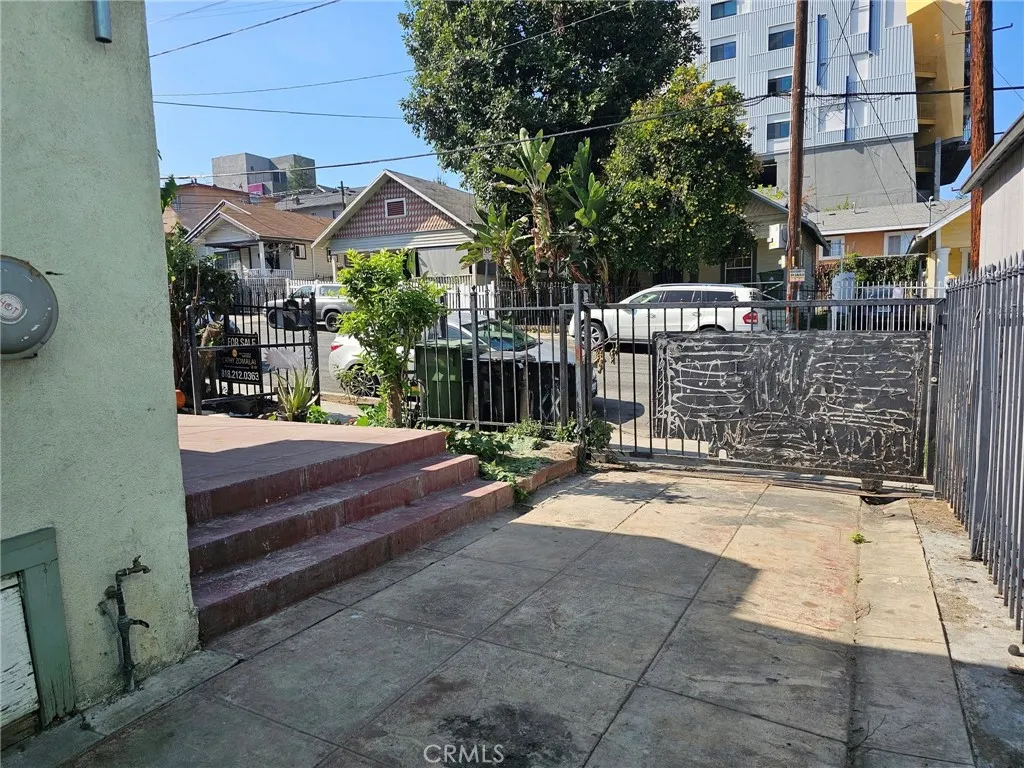 224 N Bixel, Los Angeles, California 90026 home-pic-6